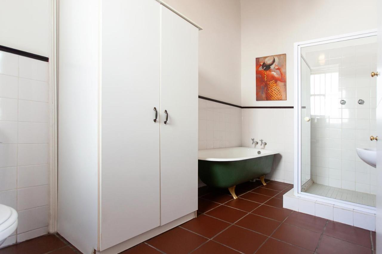 The Habit Guesthouse Вустер Экстерьер фото