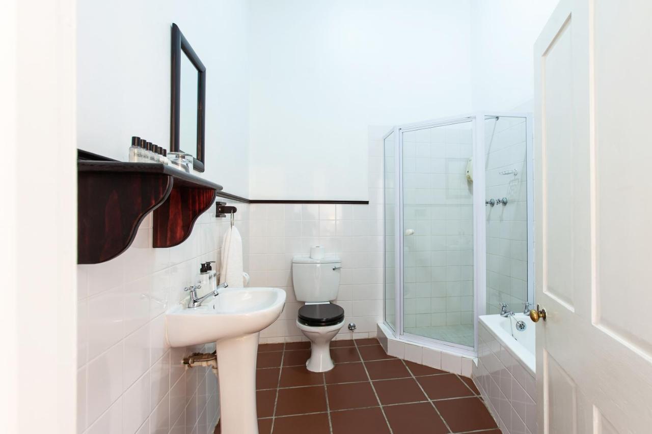 The Habit Guesthouse Вустер Экстерьер фото